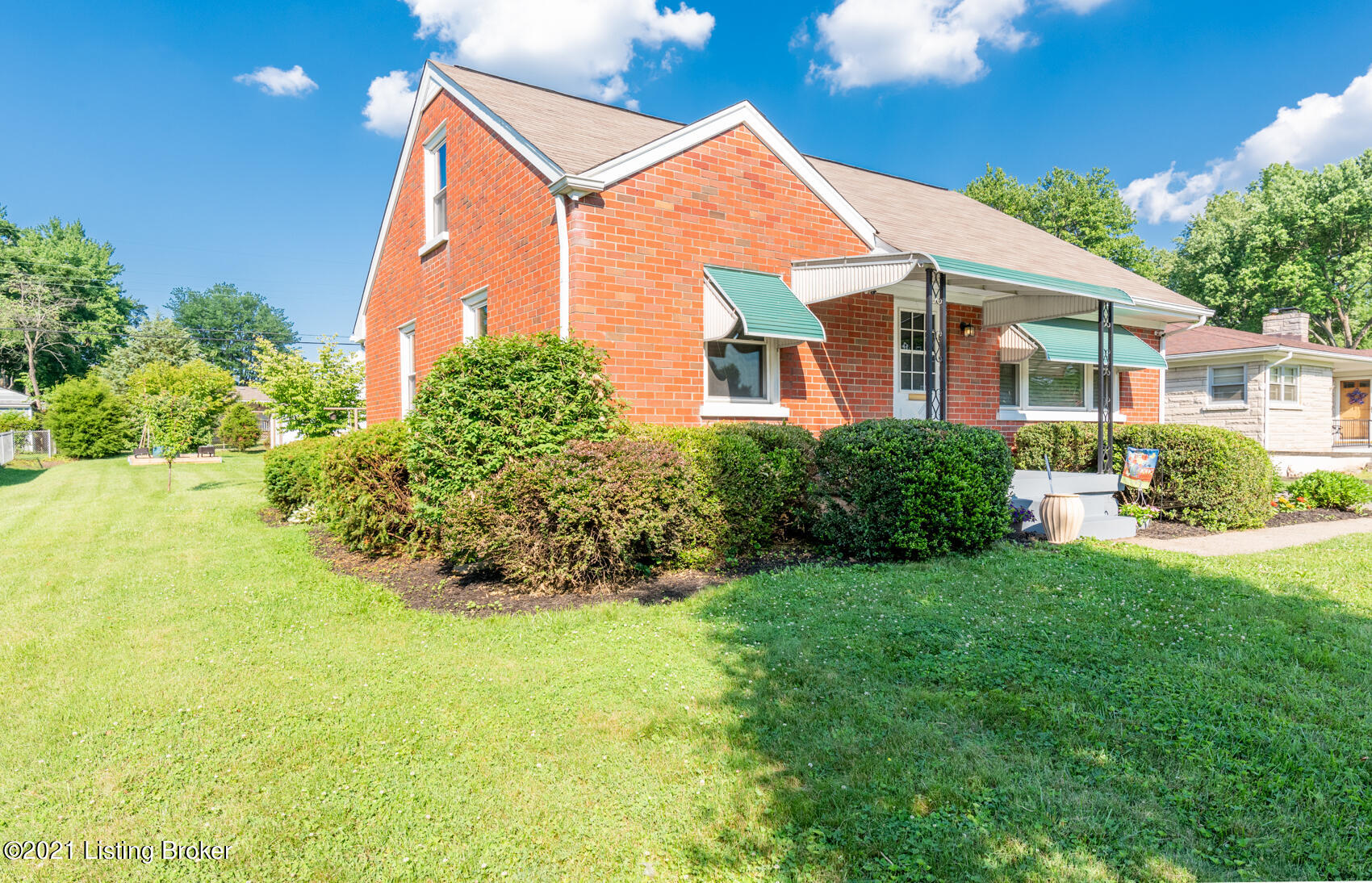 8515 Smithton Road Louisville, KY 40219 - Photo 2 of 33 8515-102