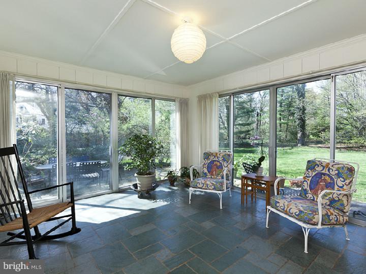55 Armour Road Princeton, NJ 08540 - Photo 4 of 20 Sun Room
