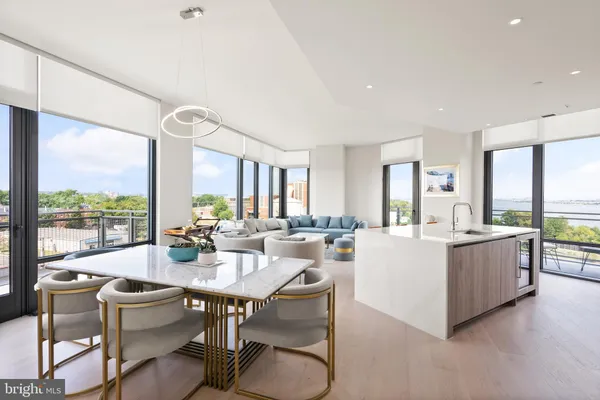 $10,000 | 1201 North Royal Street, Unit 706, Alexandria, VA 22314