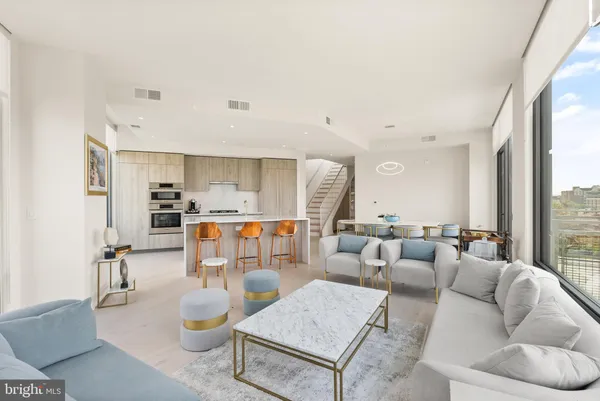 $10,000 | 1201 North Royal Street, Unit 706, Alexandria, VA 22314