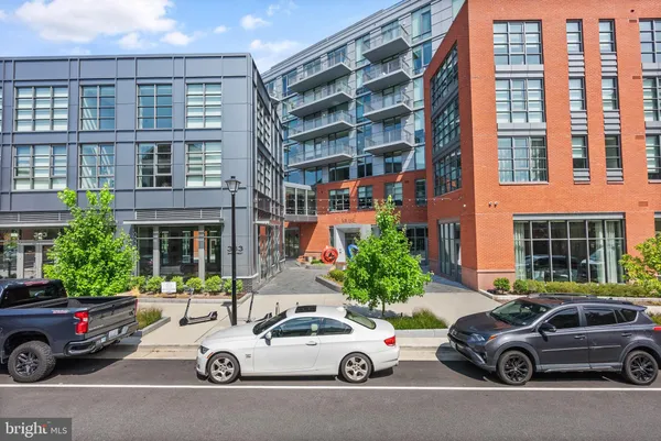 $10,000 | 1201 North Royal Street, Unit 706, Alexandria, VA 22314