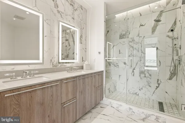 $10,000 | 1201 North Royal Street, Unit 706, Alexandria, VA 22314