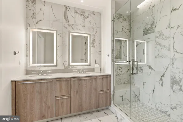 $10,000 | 1201 North Royal Street, Unit 706, Alexandria, VA 22314