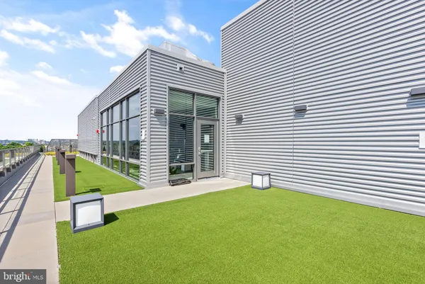 $10,000 | 1201 North Royal Street, Unit 706, Alexandria, VA 22314