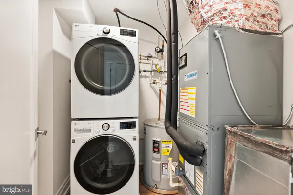 $10,000 | 1201 North Royal Street, Unit 706, Alexandria, VA 22314