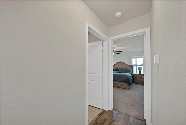 a en suite bathroom with a toilet and a sink