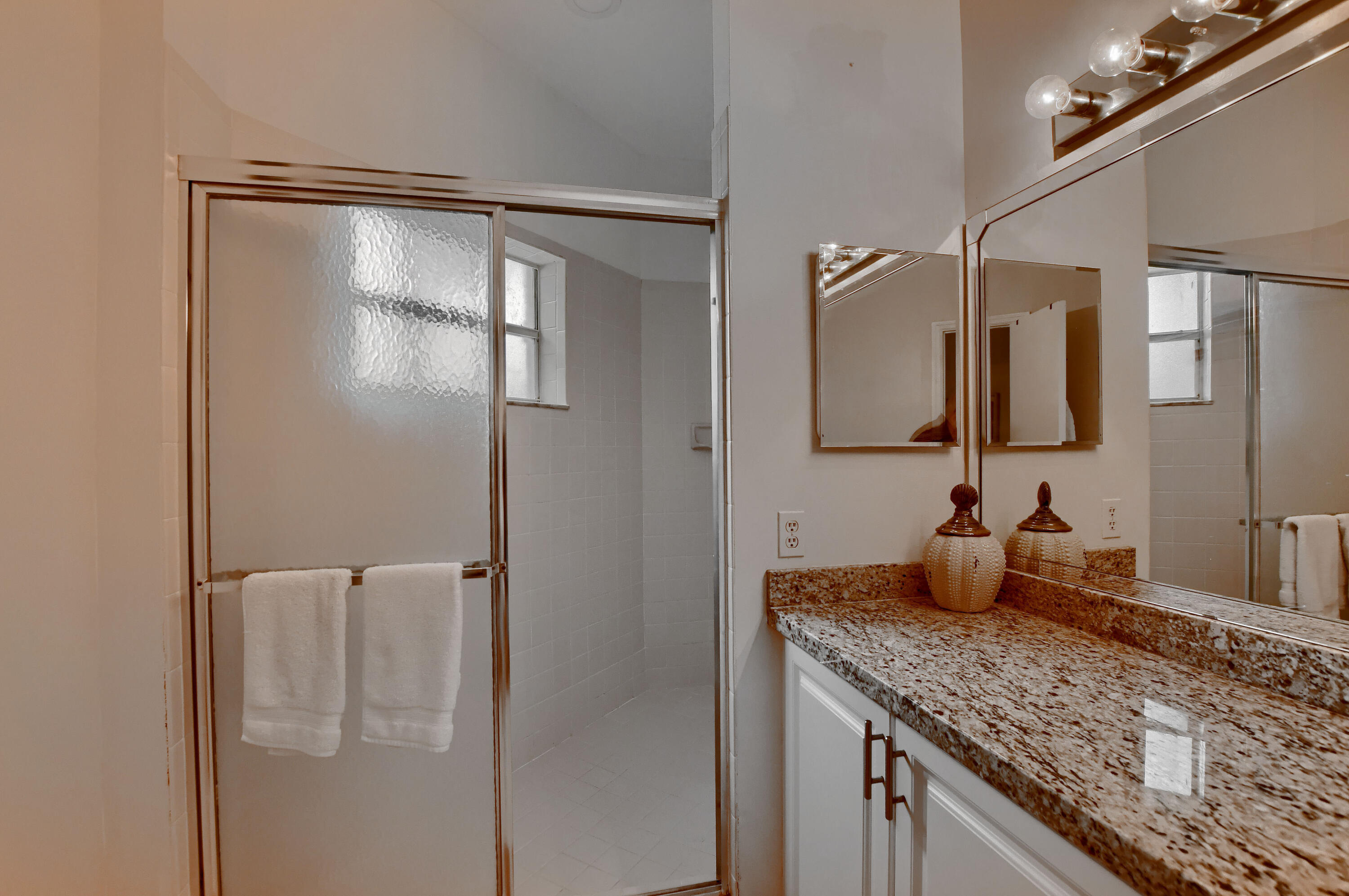 6563 Via Regina Boca Raton, FL 33433 - Photo 16 of 24 master bathroom