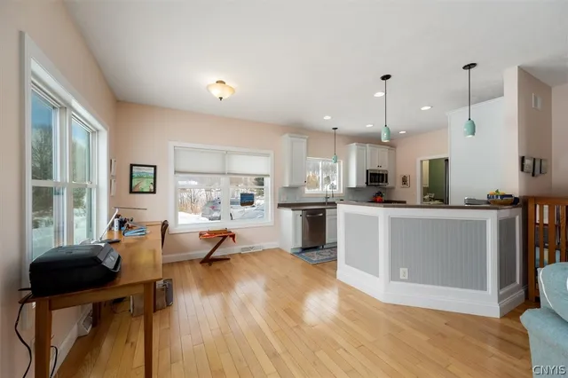 $419,000 | 5562 Lakeview Court, Madison, NY 13346