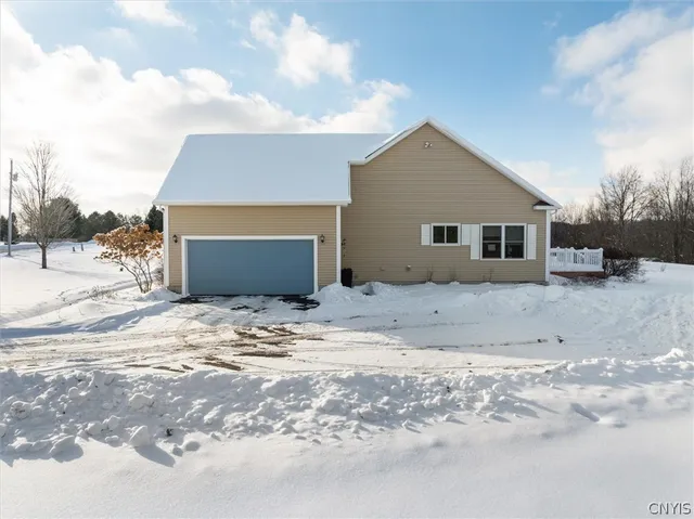 $419,000 | 5562 Lakeview Court, Madison, NY 13346