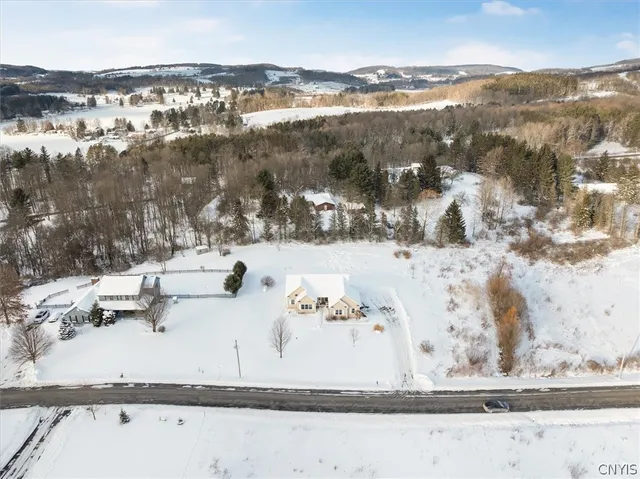 $419,000 | 5562 Lakeview Court, Madison, NY 13346