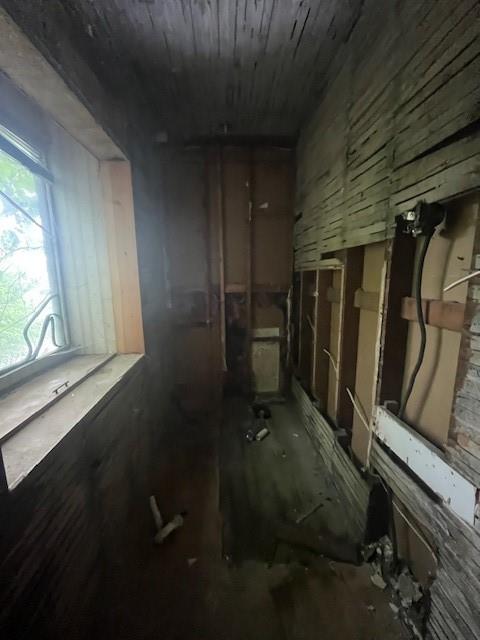 5104 Verona Road Verona, PA 15147 - Photo 11 of 20 a locker room