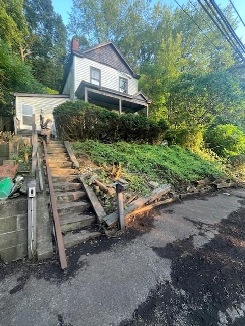 5104 Verona Road Verona, PA 15147 - Photo 2 of 20 a front view of a house with a yard