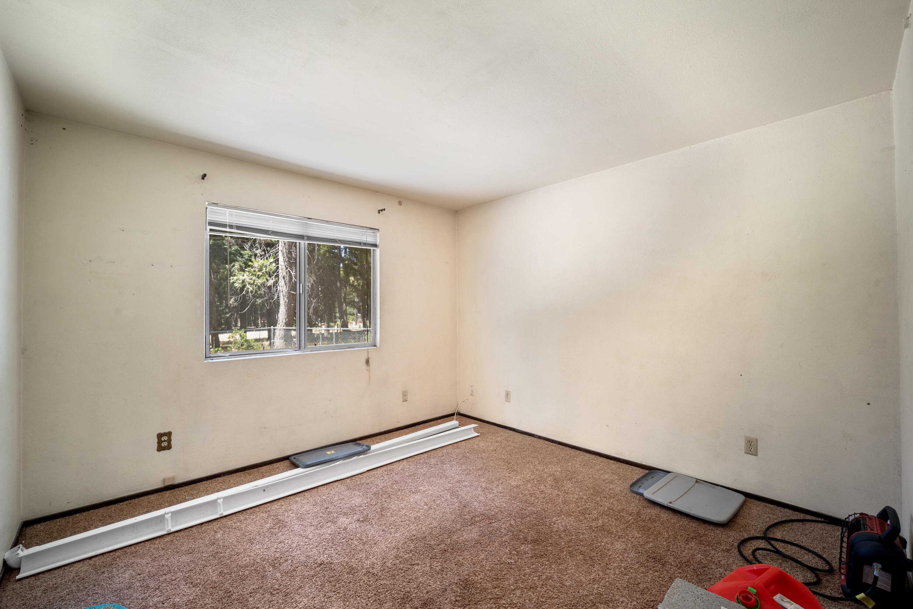 34610 Westward Ho Road Shingletown, CA 96088 - Photo 34 of 34 Interior16