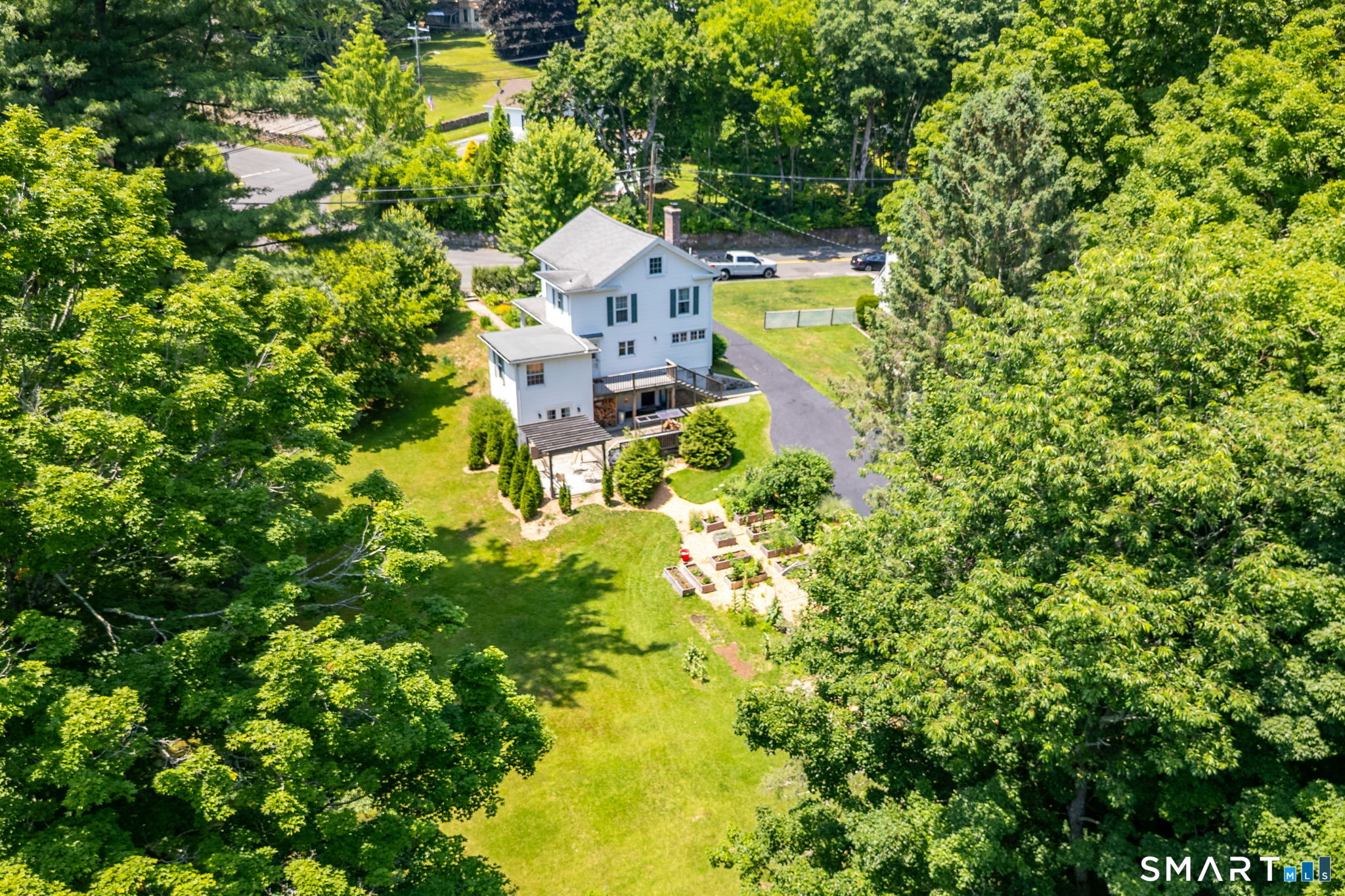 12 Woolson Street Watertown, CT 06795 - Photo 2 of 40