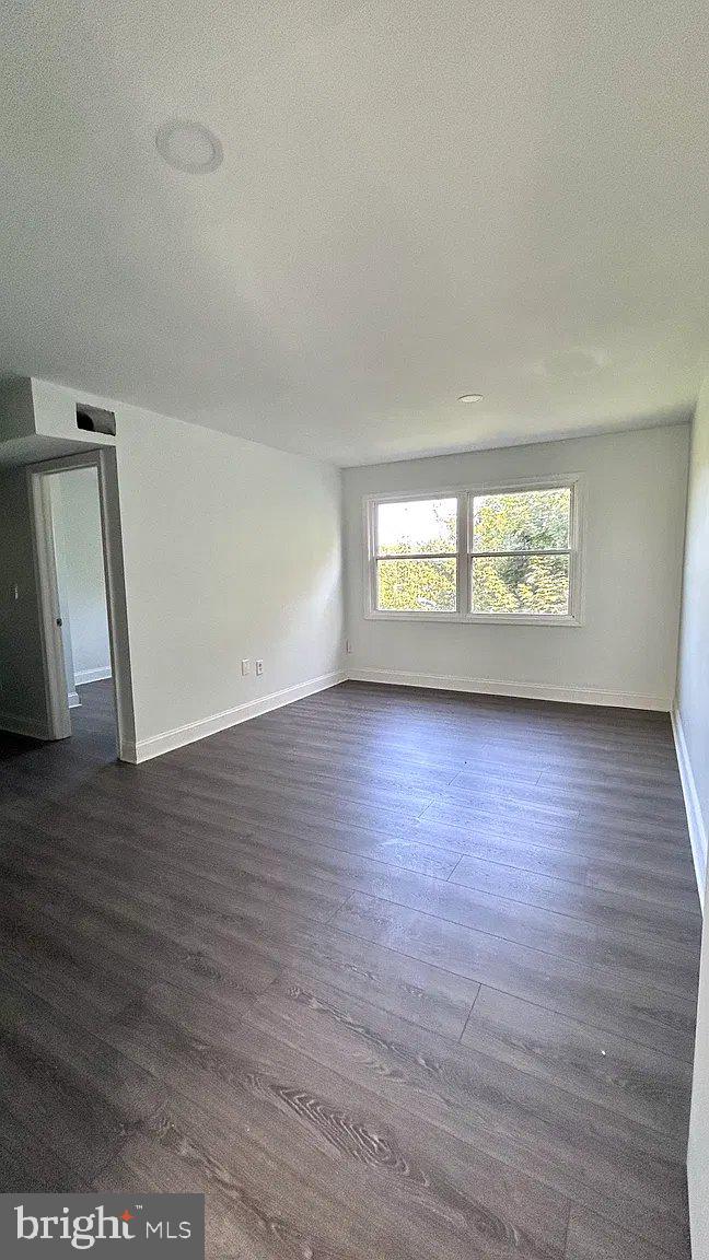 26040 Woodfield Road, Unit 14 Damascus, MD 20872 - Photo 4 of 10 Gallery Image 4