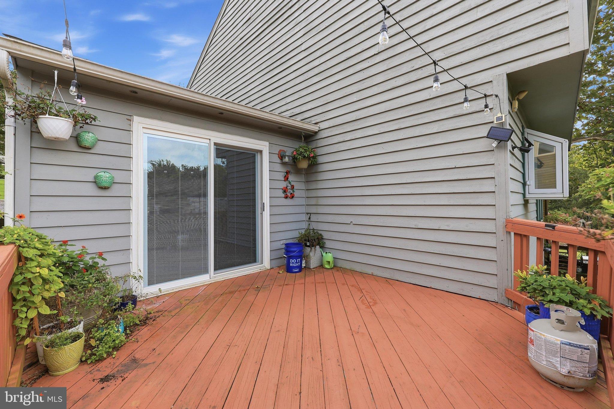 6710 Hemlock Point Road New Market, MD 21774 - Photo 37 of 66 Deck off main level family room