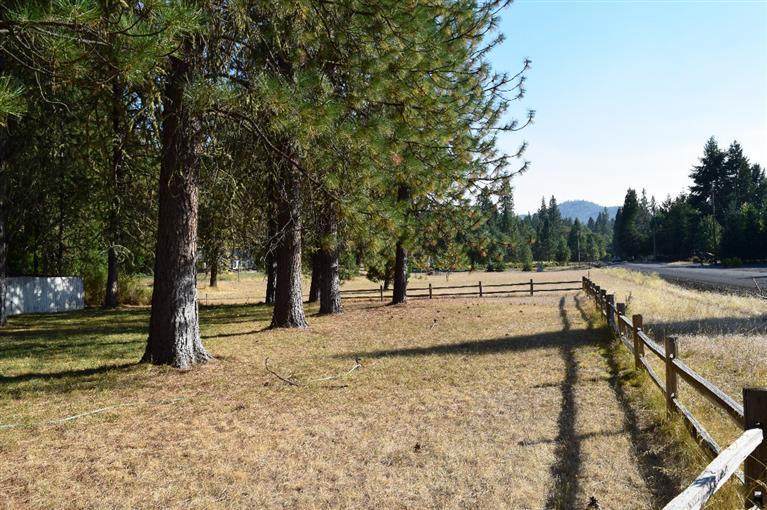 1110 Old Ferry Road Shady Cove, OR 97539 - Photo 2 of 29 Additional Photo