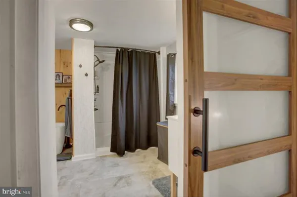 $375,900 | 751 Warm Spring Road, Chambersburg, PA 17202