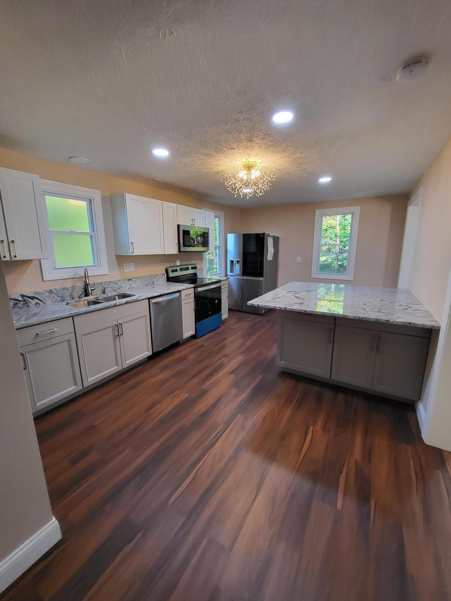 13378 Dodds Road Southeast Newark, OH 43056 - Photo 7 of 24 20220831_083154