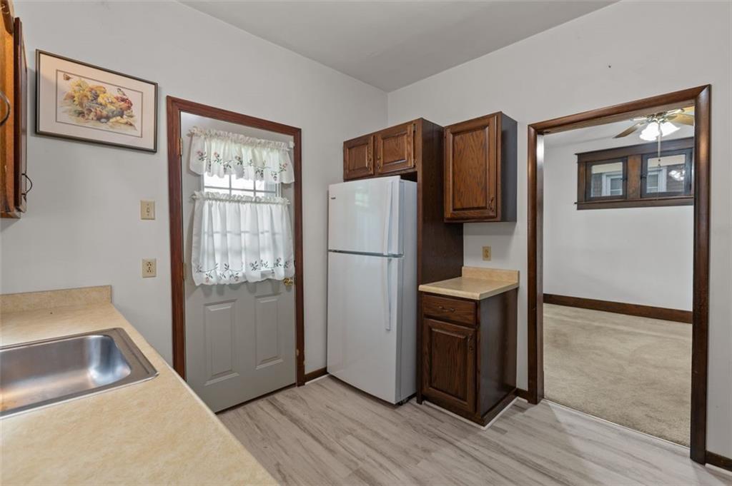 206 Amelia Street McKees Rocks, PA 15136 - Photo 9 of 21 Gallery Image 9
