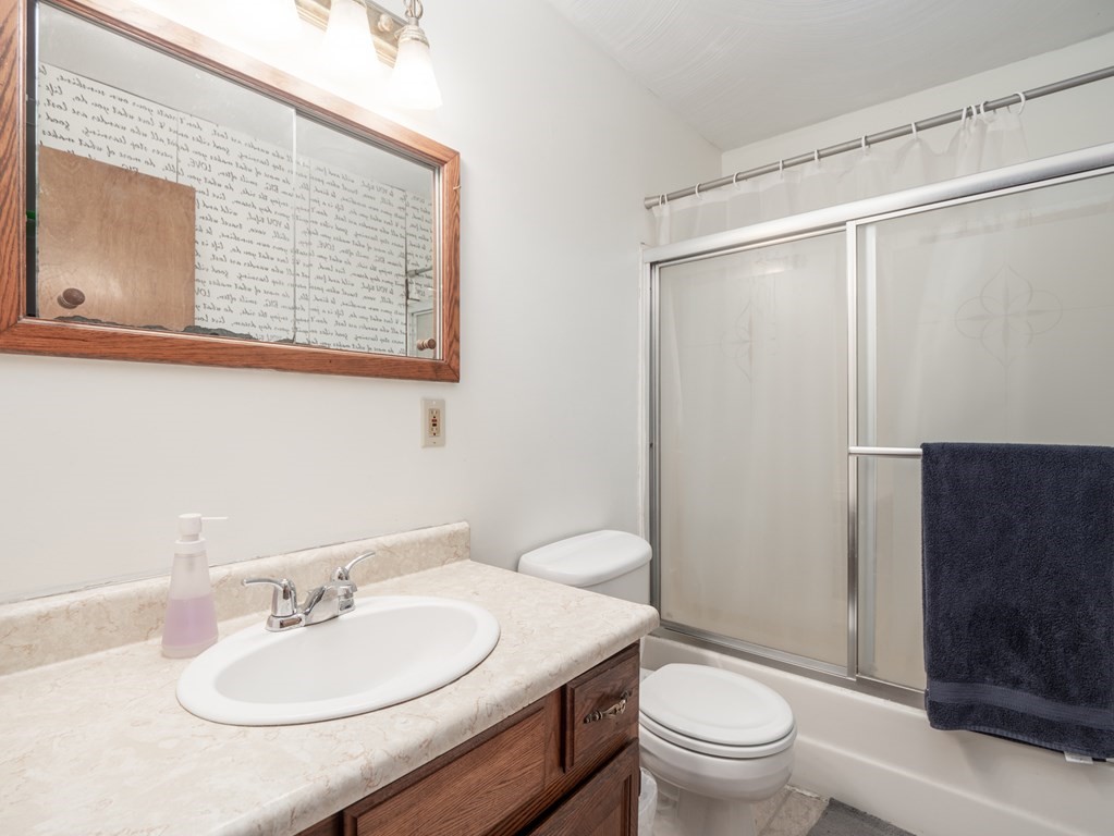 182-184 Draper Street Springfield, MA 01108 - Photo 17 of 38