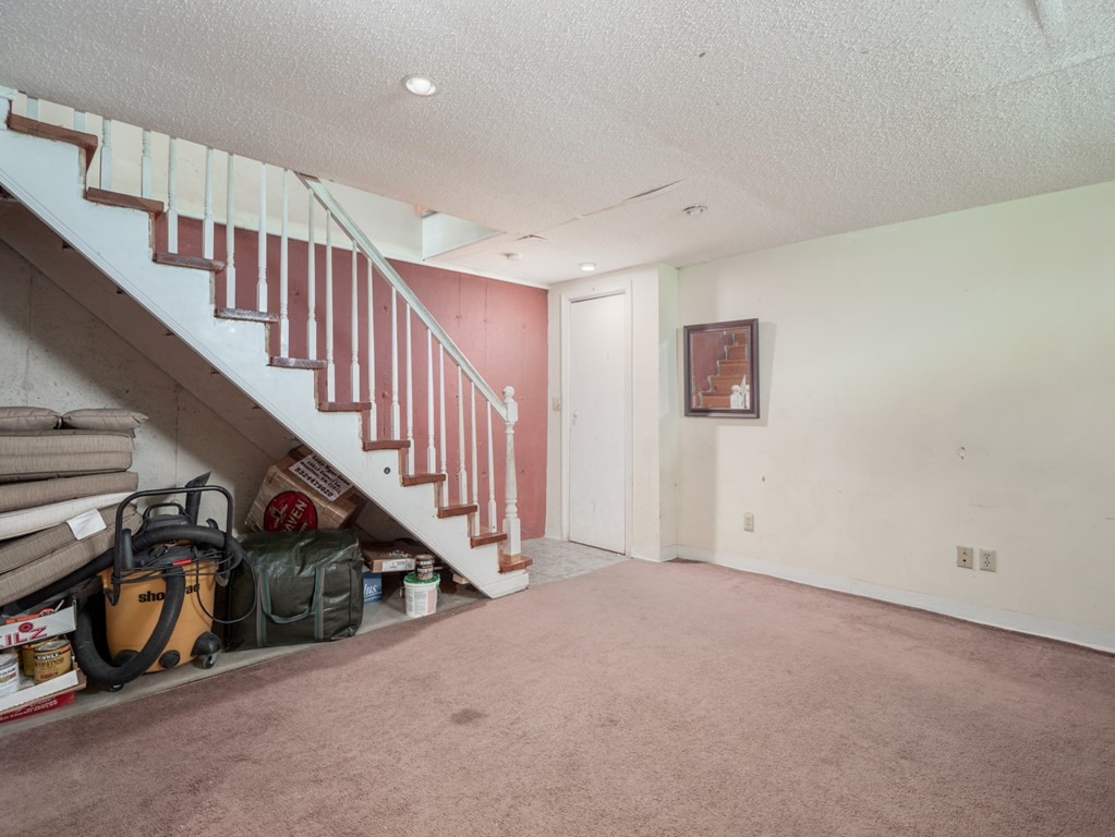 182-184 Draper Street Springfield, MA 01108 - Photo 18 of 38