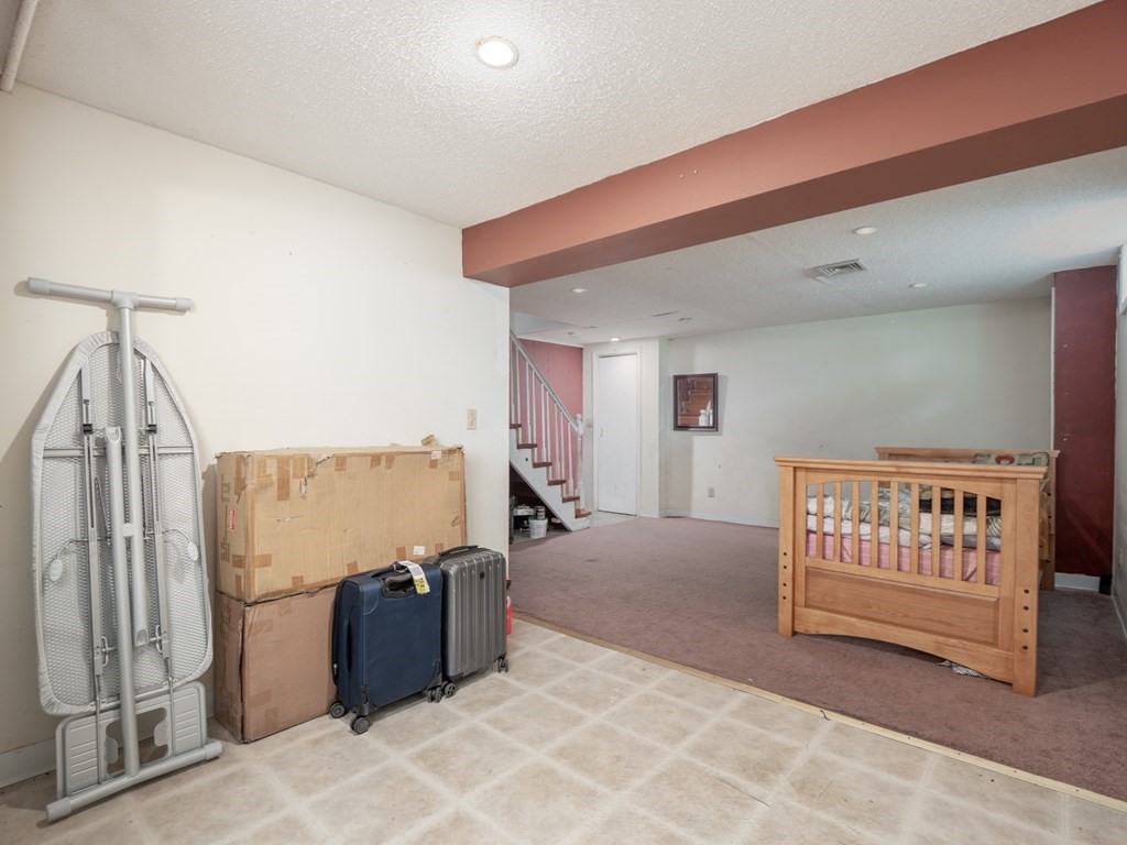 182-184 Draper Street Springfield, MA 01108 - Photo 21 of 38