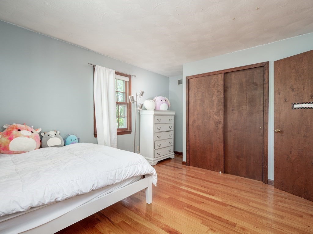 182-184 Draper Street Springfield, MA 01108 - Photo 33 of 38