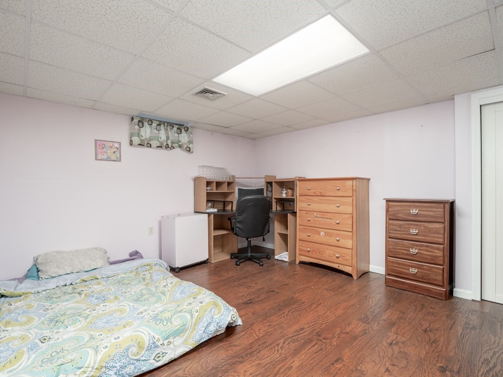 182-184 Draper Street Springfield, MA 01108 - Photo 35 of 38
