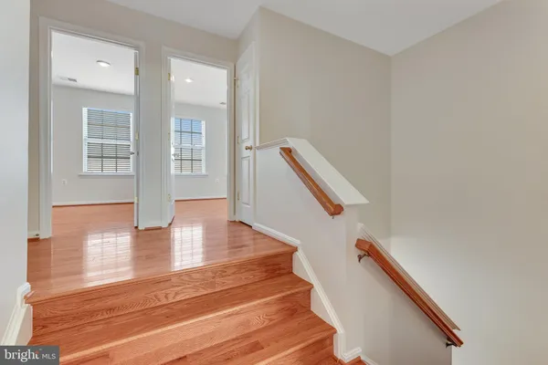 $3,100 | 807 Bluefield Square Northeast, Leesburg, VA 20176
