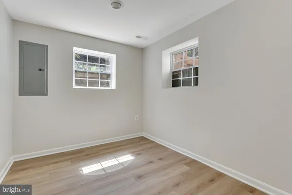 $3,100 | 807 Bluefield Square Northeast, Leesburg, VA 20176