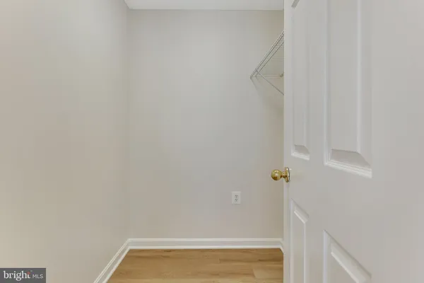 $3,100 | 807 Bluefield Square Northeast, Leesburg, VA 20176