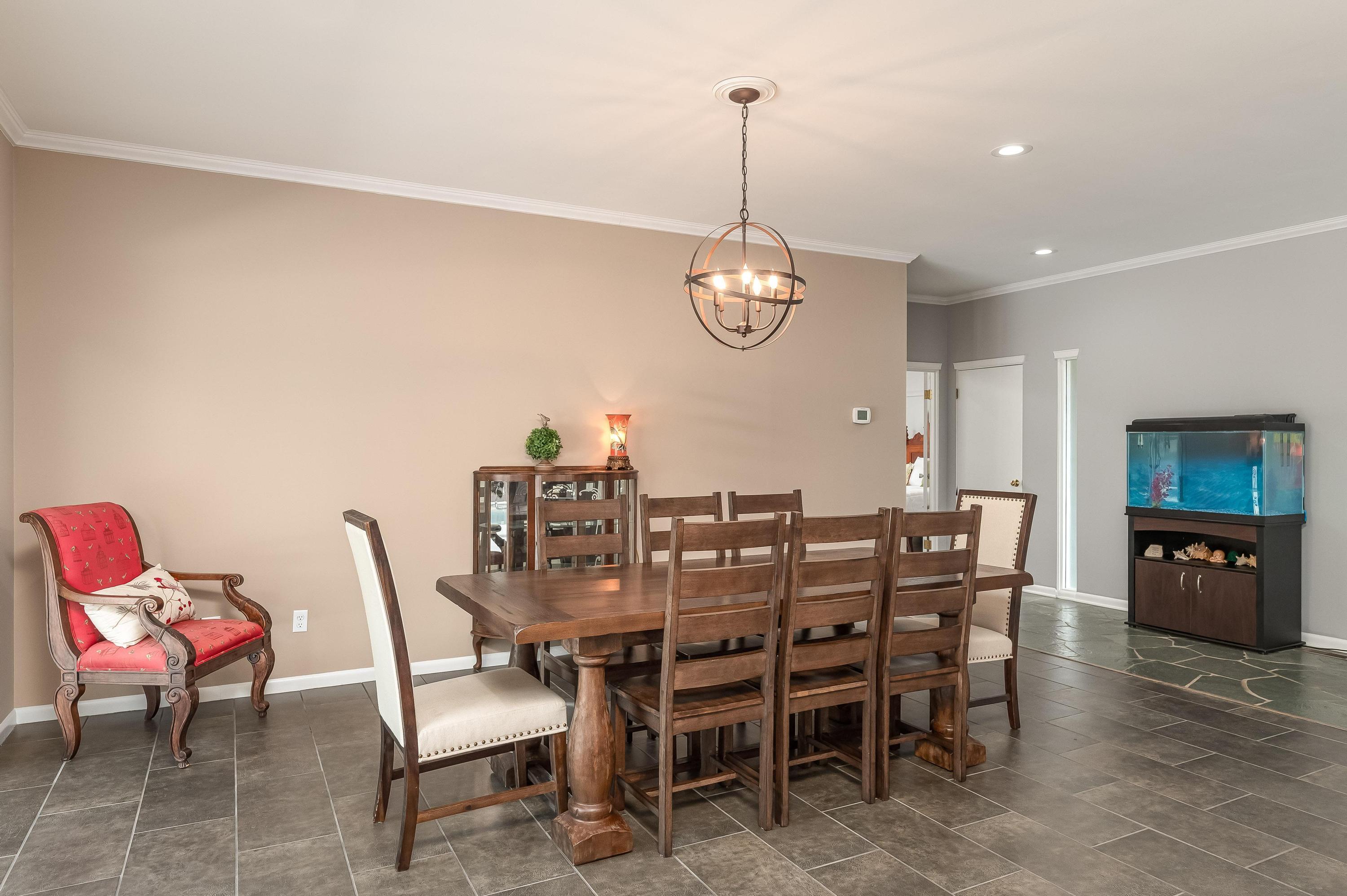 615 Springhill Drive Northeast Cleveland, TN 37312 - Photo 11 of 29 9