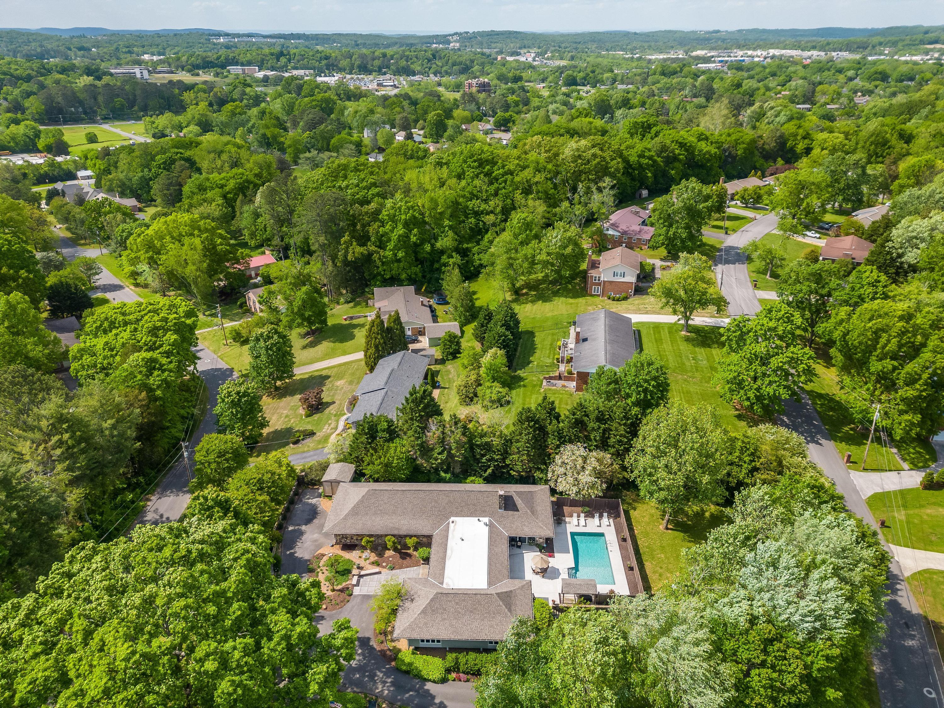 615 Springhill Drive Northeast Cleveland, TN 37312 - Photo 29 of 29 28