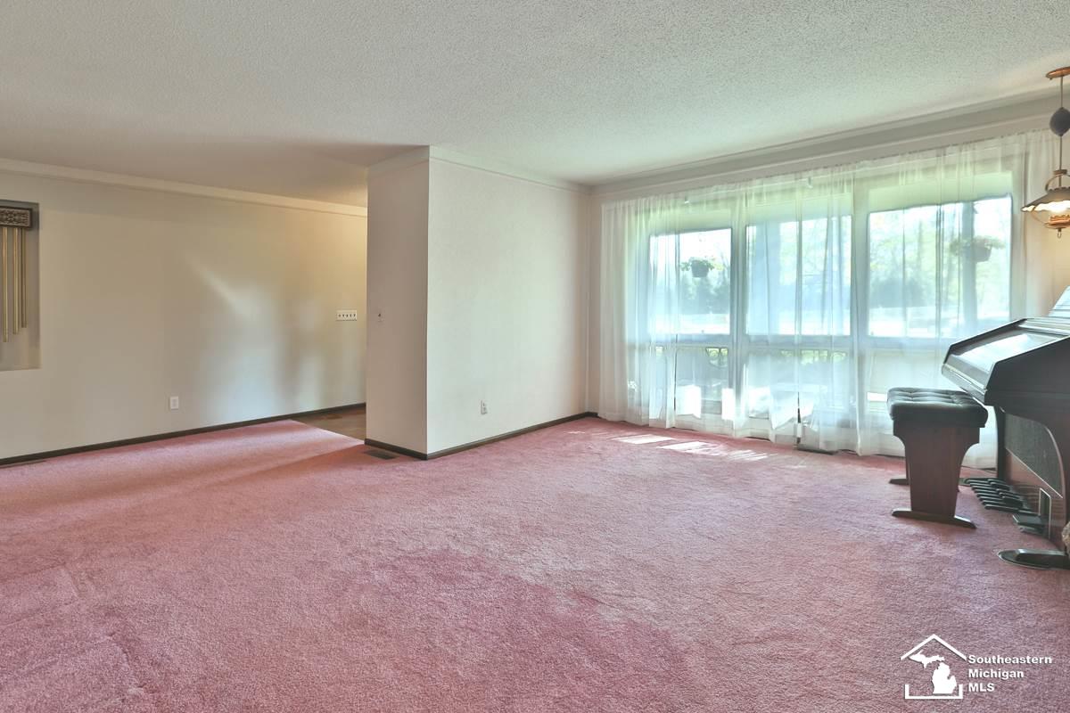 2929 Mock Road Monroe, MI 48162 - Photo 8 of 23 31362598-7.JPG