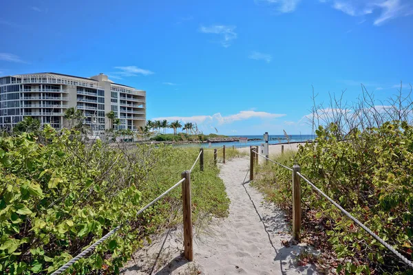 $3,700 | 1111 South Ocean Boulevard, Unit 5200, Boca Raton, FL 33432