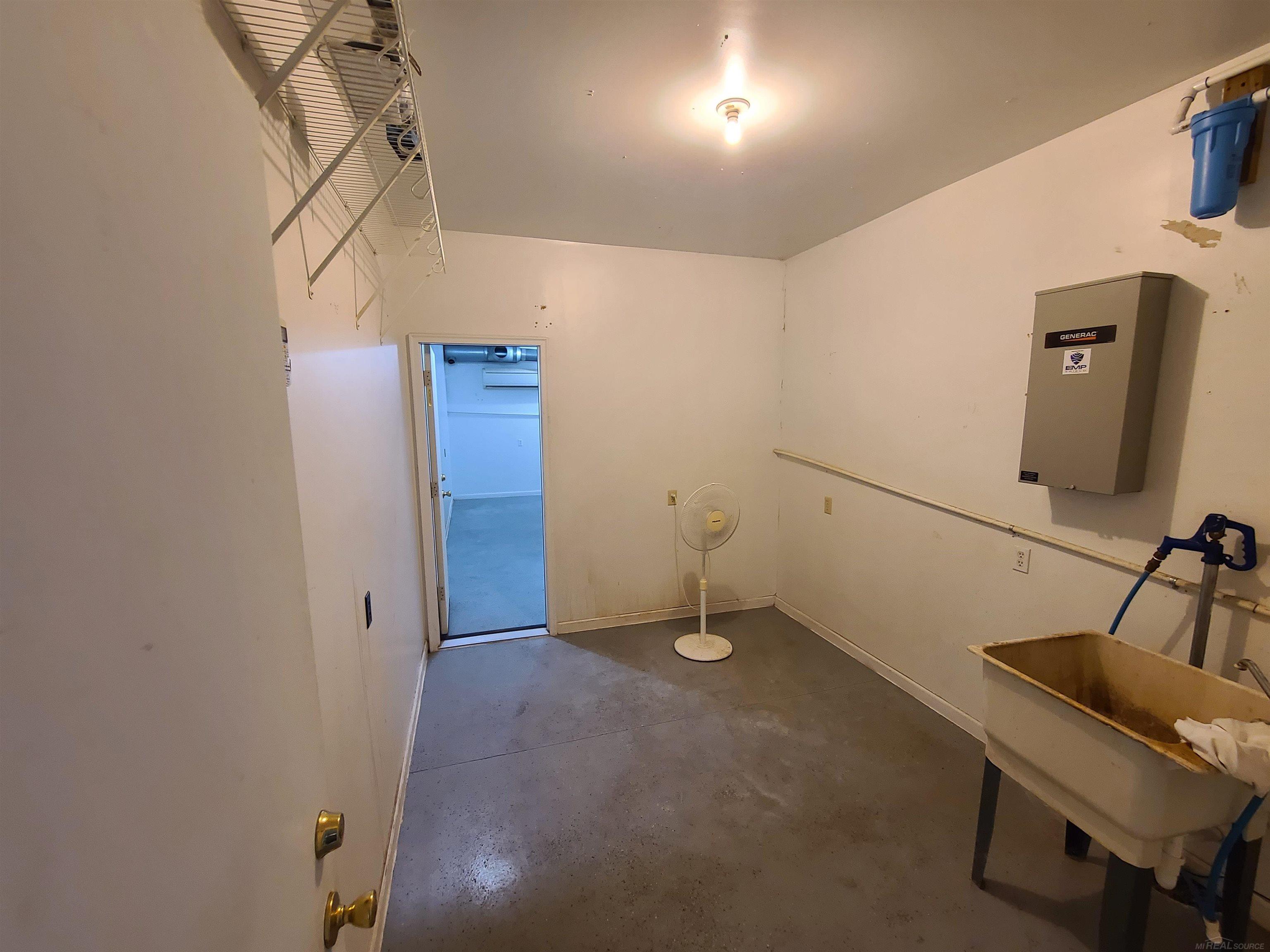 5173 Gleason Road Emmett, MI 48022 - Photo 37 of 50 50091053-36.JPG