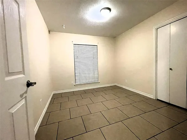 $2,450 | 804 Lake Highlands Drive, Allen, TX 75002