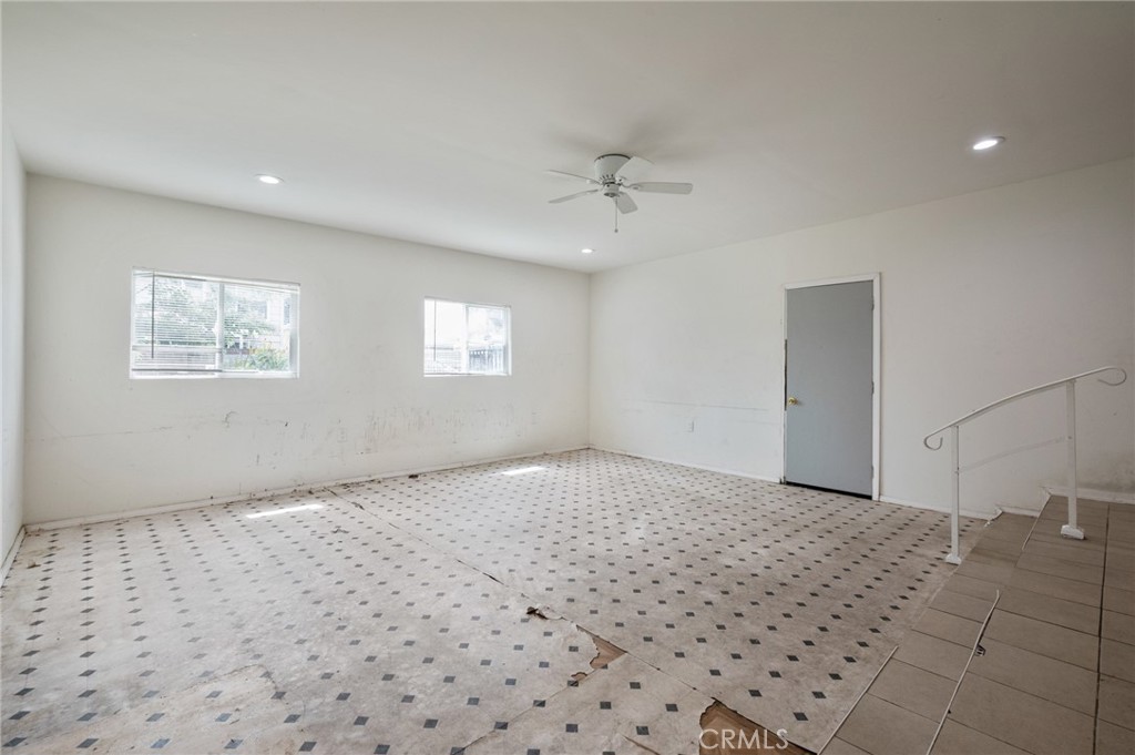2736 Jackson Street East Carson, CA 90810 - Photo 12 of 37