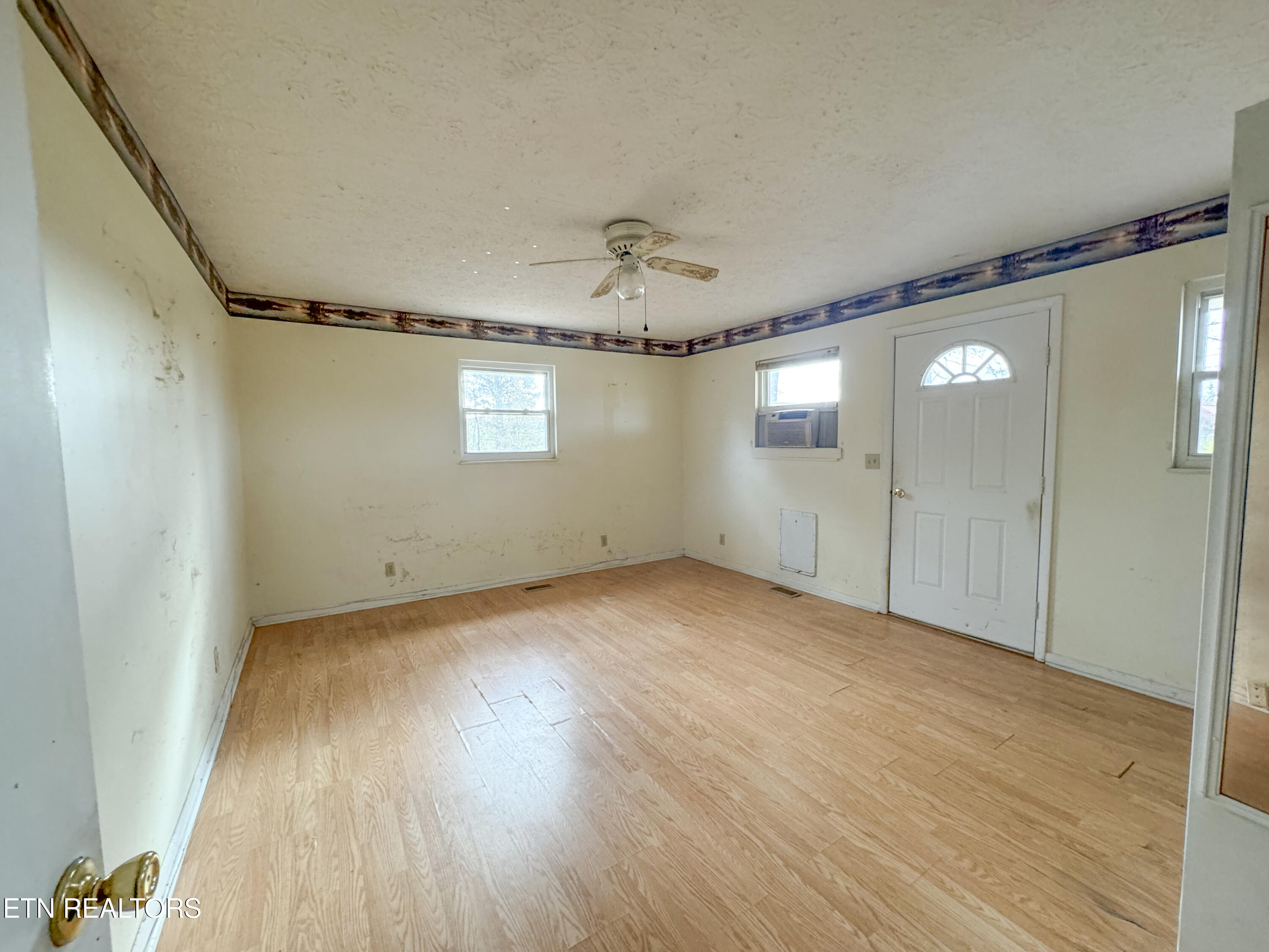 163 Drew Howard Road Crossville, TN 38571 - Photo 13 of 22 IMG_0455