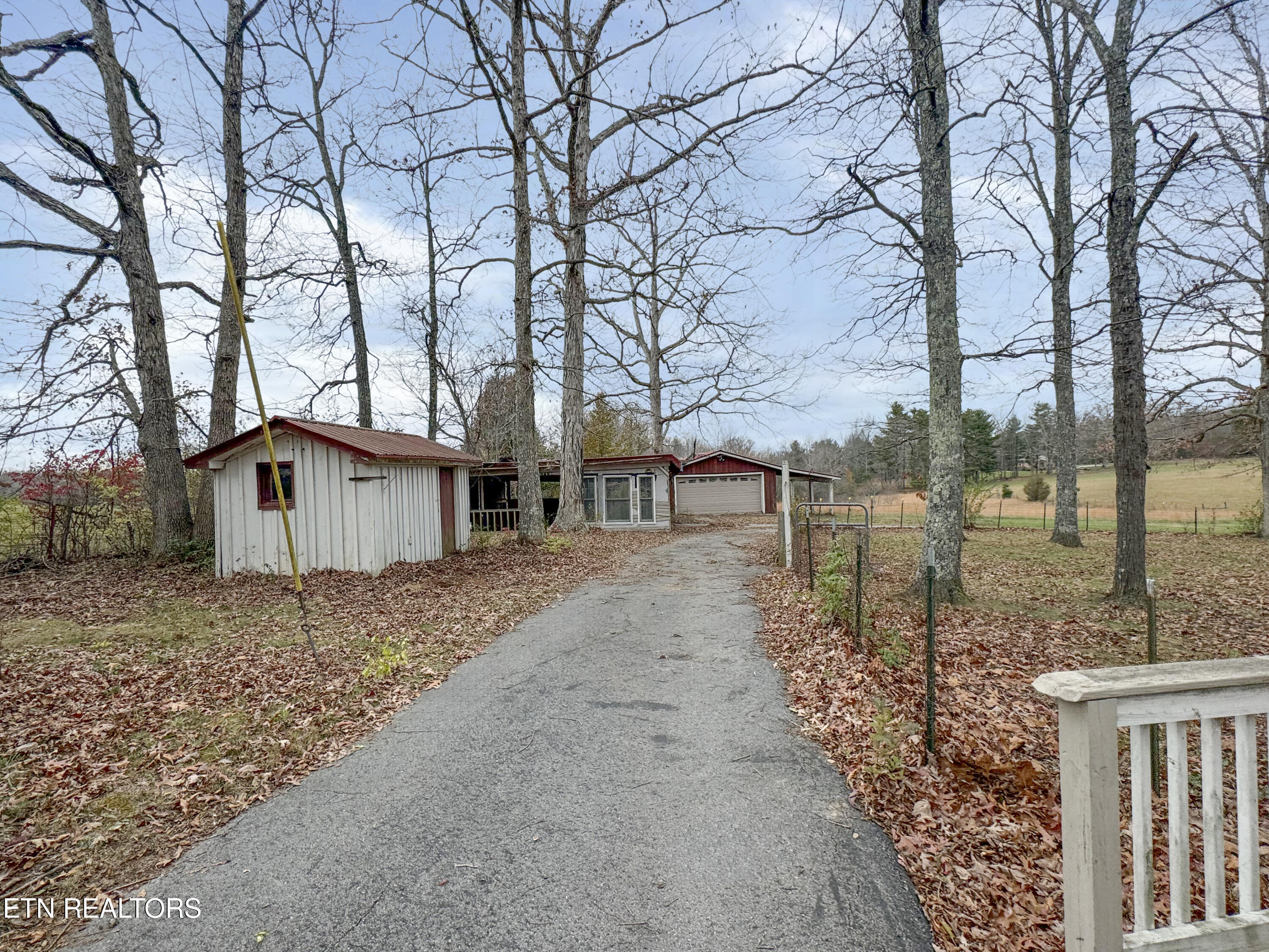 163 Drew Howard Road Crossville, TN 38571 - Photo 22 of 22 IMG_0464
