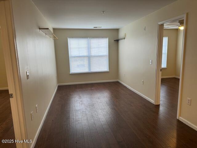 370 South Kerr Avenue, Unit 305 Wilmington, NC 28403 - Photo 3 of 13 original (2)