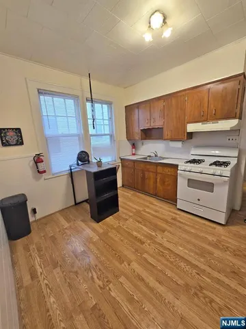 $775,000 | 105 North 15th Street, Bloomfield, NJ 07003
