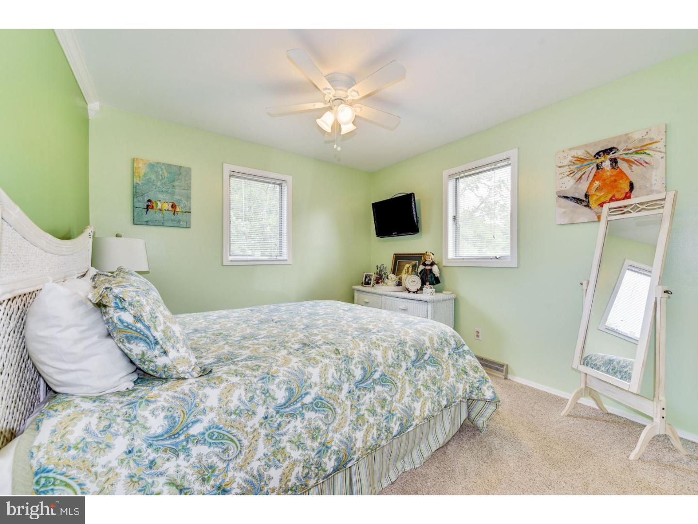 330 Lincoln Avenue Maple Shade, NJ 08052 - Photo 21 of 25 Bedroom 3