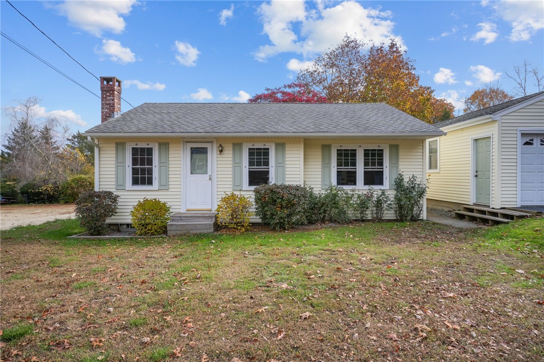 115 Colvintown Road Coventry, RI 02816 - Photo 4 of 32
