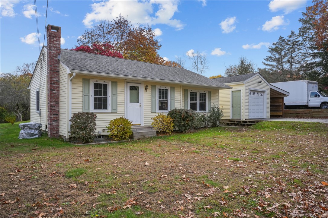 115 Colvintown Road Coventry, RI 02816 - Photo 5 of 32