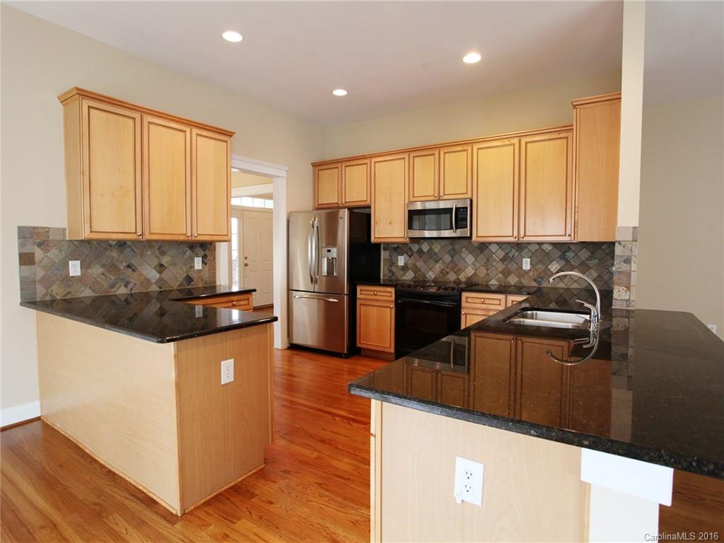 3392 Richard's Crossing Fort Mill, SC 29708 - Photo 5 of 24 Gallery Image 5
