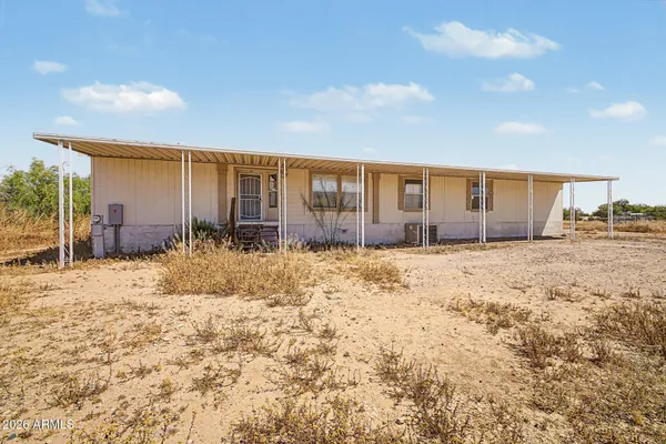 $299,900 | 20802 West Beacon Court, Wittmann, AZ 85361
