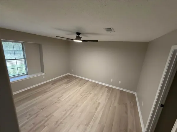 $1,600 | 2006 Kilgore Road, Unit 101, Baytown, TX 77520
