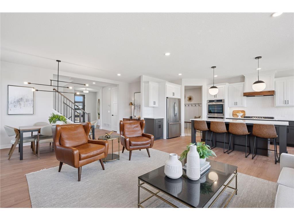 6610 108th Street South Cottage Grove, MN 55016 - Photo 13 of 73